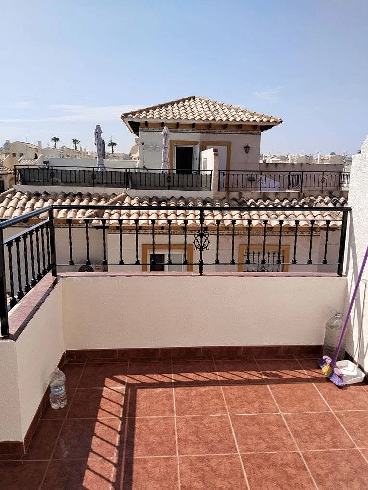 Pintura exterior en Villamartín — foto 10 de 14